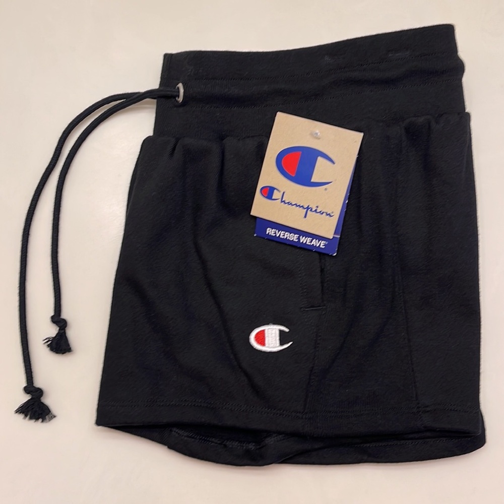 Champion Women’s Fleece Shorts - Picture 7 of 10